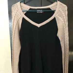 Sweater black and nude